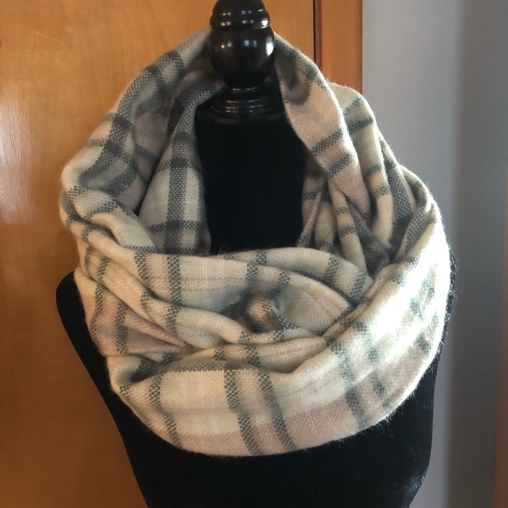 LOFT infinity scarf